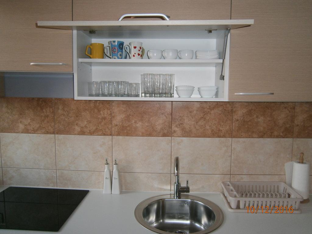 Apartment Azzuro Novi Sad Buitenkant foto